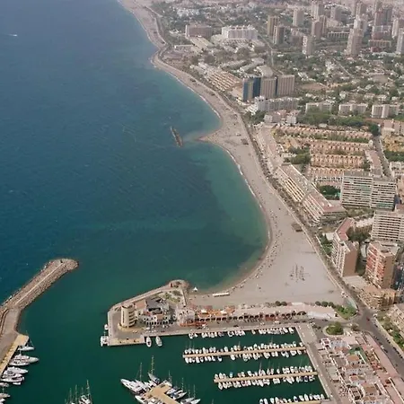 En Primera Linea De Playa, Frente Al Puerto De Aguadulce Aguadulce (Almeria)