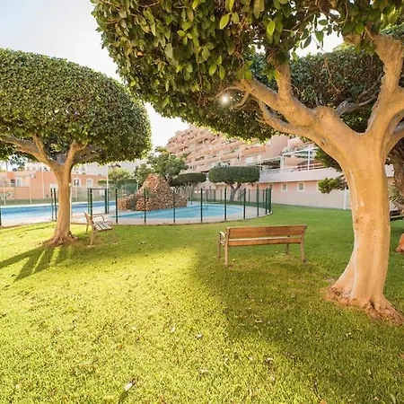 Apartamento En Primera Linea De Playa, Frente Al Puerto De Aguadulce
