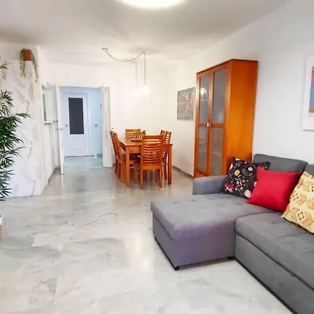 Apartment En Primera Linea De Playa, Frente Al Puerto De Aguadulce
