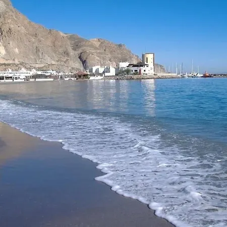 Apartment En Primera Linea De Playa, Frente Al Puerto De Aguadulce